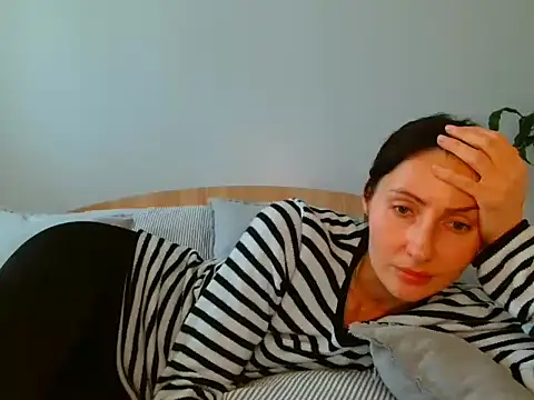 Snapshot of Irina9793 chatting on 29, 4, 2026 Irina9793 online show from 29, 4, 2026