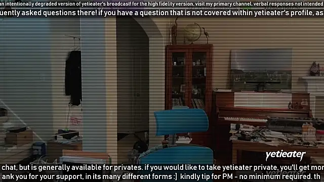 Snapshot of yetieater chatting on 16, 1, 2025 yetieater online show from 16, 1, 2025