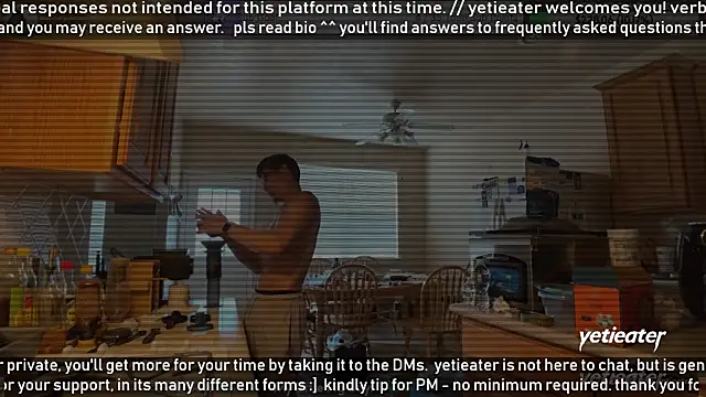 Snapshot of yetieater chatting on 18, 4, 2026 yetieater online show from 18, 4, 2026