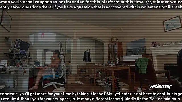 Snapshot of yetieater chatting on 18, 4, 2026 yetieater online show from 18, 4, 2026
