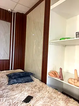 PinkyMoon online show from 22, 12, 2025