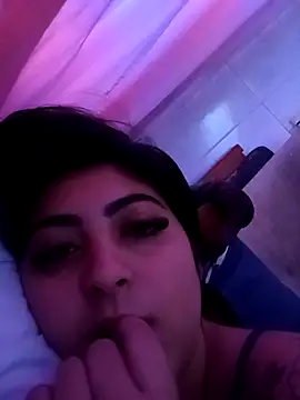 mayteziinhaa online show from 3, 4, 2026
