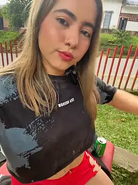 lunaxxx 69 online show from 28, 10, 2025