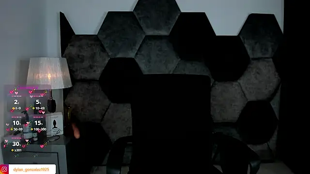 Snapshot of Dylan_Turnerr chatting on 19, 9, 2025 Dylan Turnerr online show from 19, 9, 2025