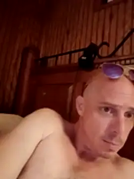 Snapshot of Mac_ThunderCock chatting on 12, 7, 2026 Mac ThunderCock online show from 12, 7, 2026