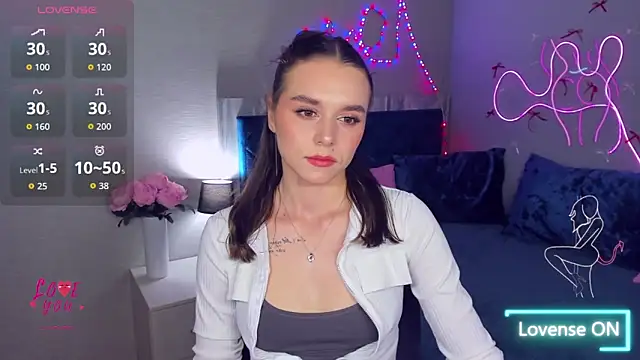 Snapshot of EmelyMason chatting on 28, 4, 2026 EmelyMason online show from 28, 4, 2026