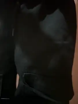 Lightskinbouy online show from 17, 4, 2026