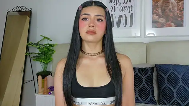 SaritaBratz online show from 7, 2, 2026