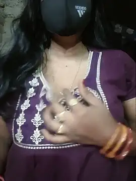 Snapshot of Sexyradha_ chatting on 12, 5, 2026 Sexyradha online show from 12, 5, 2026
