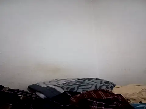 Snapshot of Neha-Bhabhi-Rasily chatting on 15, 10, 2025 Neha-Bhabhi-Rasily online show from 15, 10, 2025