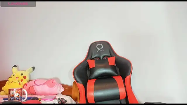 hot-nikol online show from 11, 2, 2026