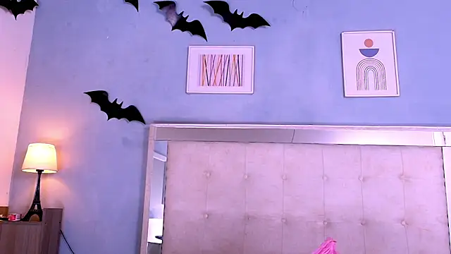 Emily Castillo 1 online show from 23, 11, 2025