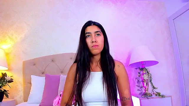 Snapshot of Mia_Montess chatting on 23, 4, 2026 Mia Montess online show from 23, 4, 2026