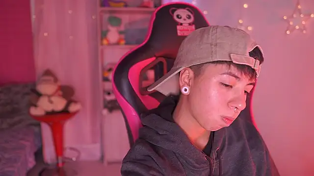 tommy blue online show from 21, 3, 2026