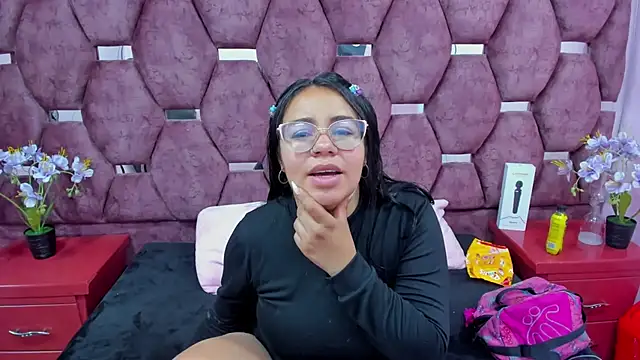  Violeta 18 online show from 24, 11, 2025