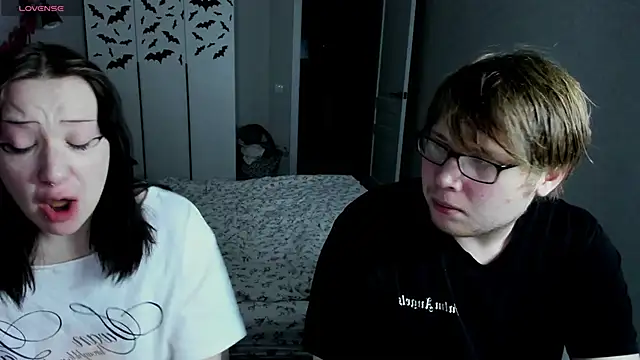 Snapshot of JayMollyy chatting on 22, 4, 2026 JayMollyy online show from 22, 4, 2026