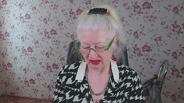 Maya Mayflower online show from 2, 3, 2026