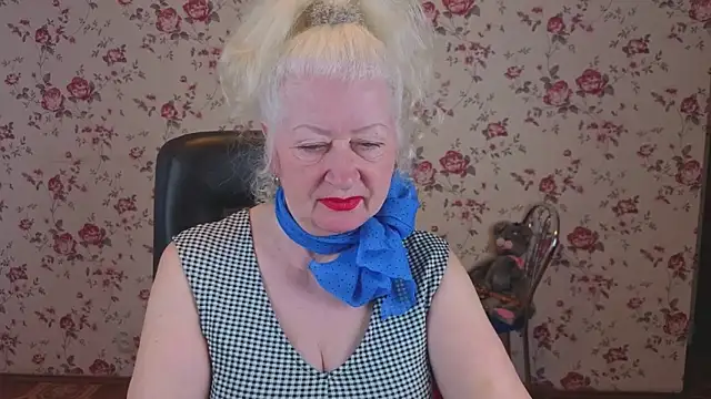 Snapshot of Maya_Mayflower chatting on 19, 4, 2026 Maya Mayflower online show from 19, 4, 2026