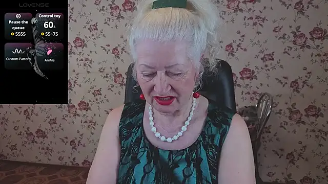 Snapshot of Maya_Mayflower chatting on 7, 5, 2026 Maya Mayflower online show from 7, 5, 2026