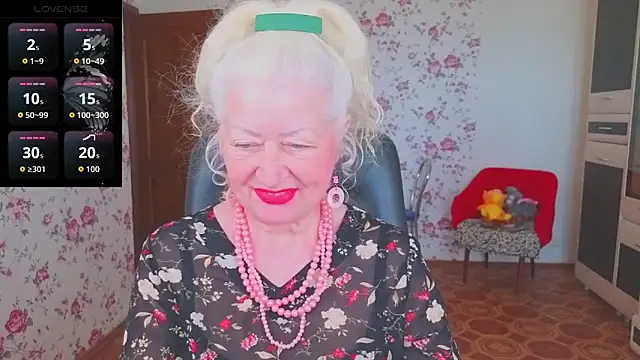 Snapshot of Maya_Mayflower chatting on 18, 5, 2026 Maya Mayflower online show from 18, 5, 2026