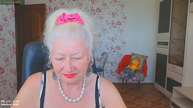 Snapshot of Maya_Mayflower chatting on 22, 6, 2026 Maya Mayflower online show from 22, 6, 2026