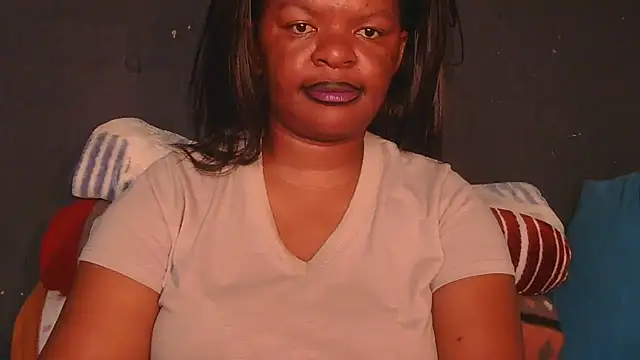 Snapshot of ebony_rose11 chatting on 16, 5, 2026 ebony rose11 online show from 16, 5, 2026