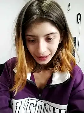 KratosAfroditacs online show from 18, 12, 2025