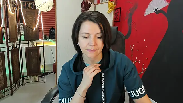 NicoleHitman online show from 19, 3, 2025