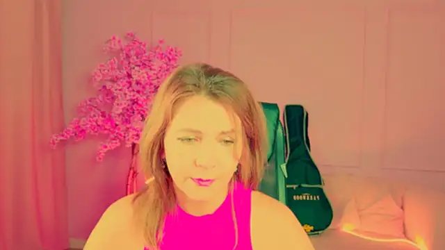 NicoleHitman online show from 9, 11, 2025