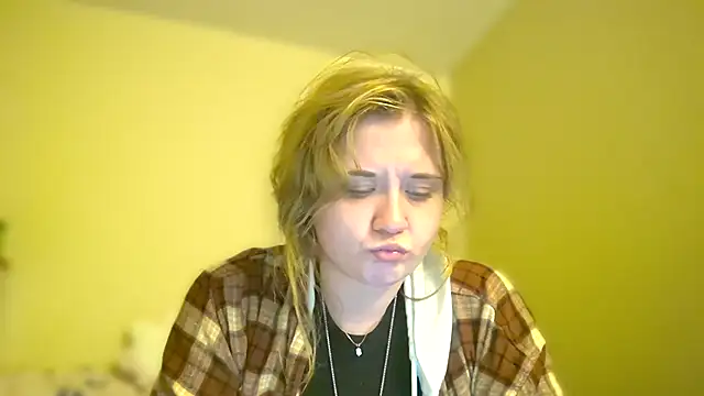 Snapshot of Dessydrips chatting on 9, 2, 2026 Dessydrips online show from 9, 2, 2026