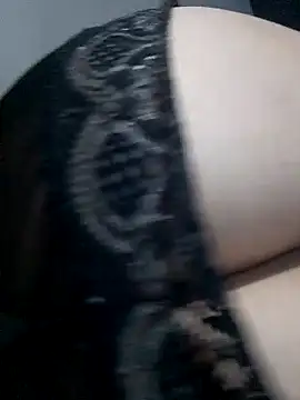 Snapshot of Sandra42 chatting on 14, 12, 2025 Sandra42 online show from 14, 12, 2025