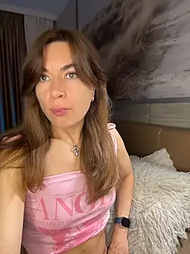Mary Kiitty online show from 9, 7, 2026