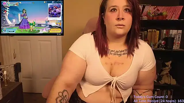 Snapshot of VioletNova chatting on 17, 2, 2026 VioletNova online show from 17, 2, 2026