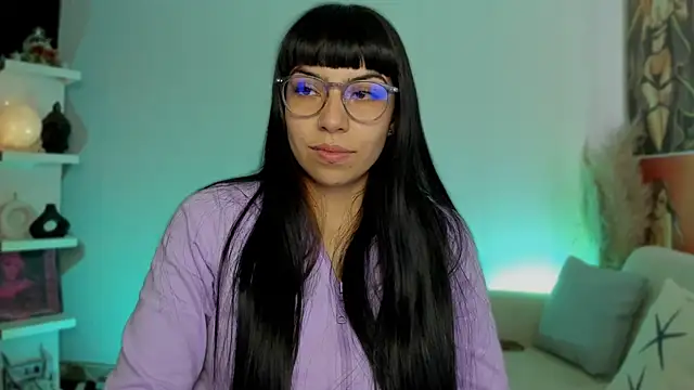 Snapshot of Saraa_Desiree chatting on 29, 9, 2025 Saraa Desiree online show from 29, 9, 2025