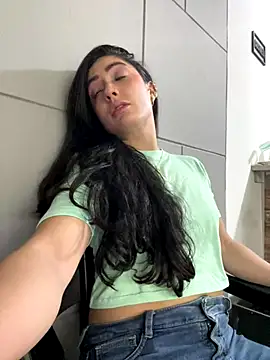 isabella winkler online show from 22, 12, 2025