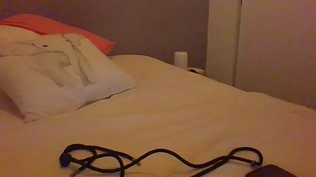 Valentinette online show from 24, 10, 2025