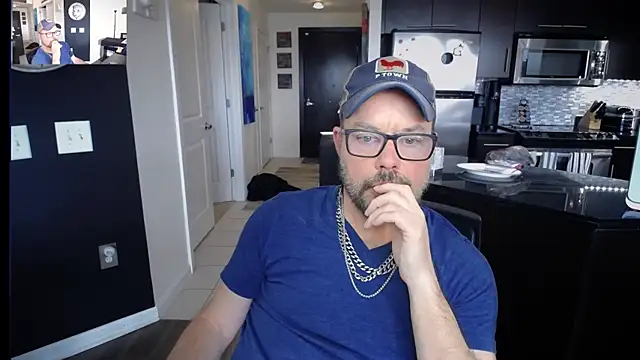 Snapshot of dclthrknkboy chatting on 13, 3, 2025 dclthrknkboy online show from 13, 3, 2025