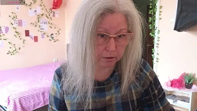 Snapshot of Wane_Witch chatting on 26, 4, 2026 Wane Witch online show from 26, 4, 2026