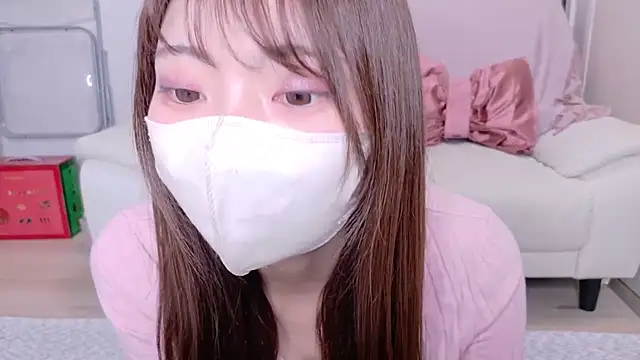 Snapshot of Ran-o0_0o chatting on 6, 5, 2026 Ran-o0 0o online show from 6, 5, 2026
