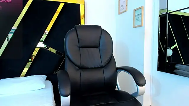 adalinarusell  online show from 11, 3, 2025