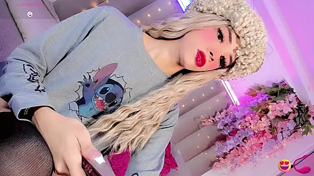 Snapshot of Nina_Keyli chatting on 23, 6, 2026 Nina Keyli online show from 23, 6, 2026