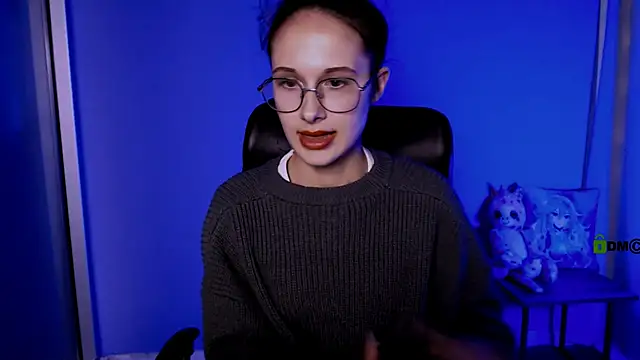 mona cloud online show from 9, 10, 2025