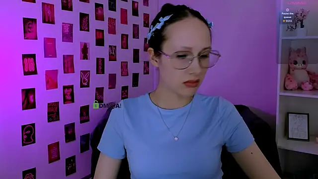 Snapshot of mona_cloud chatting on 28, 7, 2026 mona cloud online show from 28, 7, 2026