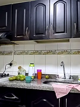 victoria wayne online show from 1, 12, 2025