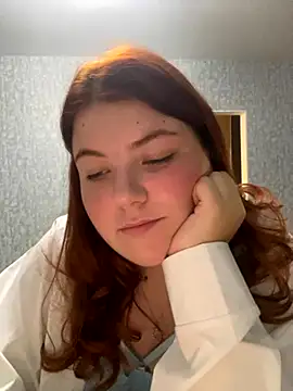 Snapshot of Dreamy_Desire chatting on 13, 10, 2025 Dreamy Desire online show from 13, 10, 2025