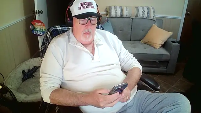 superbearboss online show from 19, 3, 2026