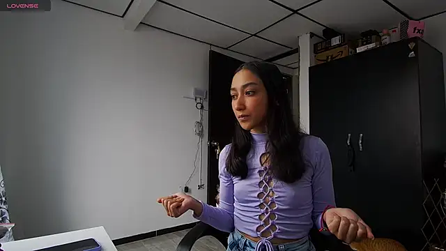 Snapshot of 22Amatista chatting on 7, 3, 2025 22Amatista online show from 7, 3, 2025