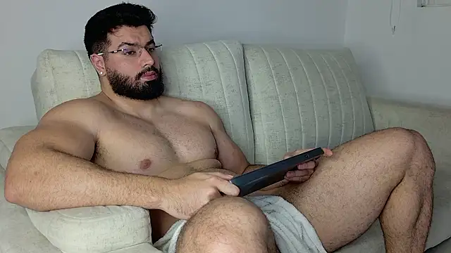 Snapshot of Roman_Lux chatting on 3, 2, 2026 Roman Lux online show from 3, 2, 2026