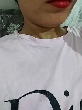 saraaxx1 online show from 14, 6, 2026