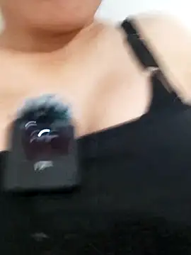 saraaxx1 online show from 5, 8, 2026